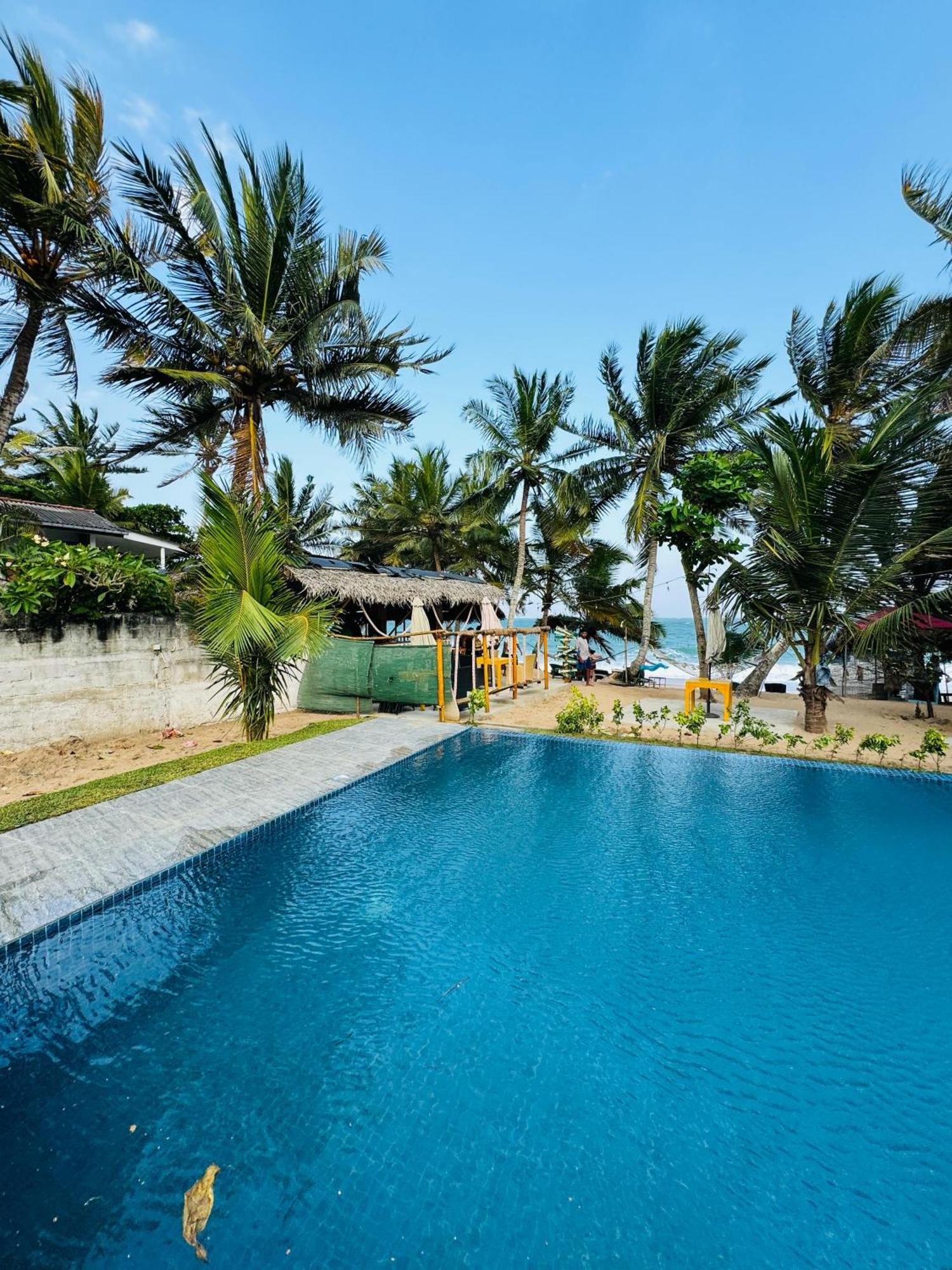 Frangipani Beach Villa Tangalle Buitenkant foto